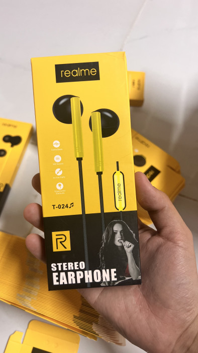 Tai nghe T-024 Realme chân 3.5mm - có hộp.