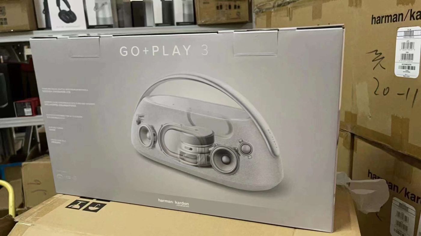 Loa Harman Kardon Go Play 3 - màu đen- NEW 100% ( BH 1 năm ) ko phải hàng PGI