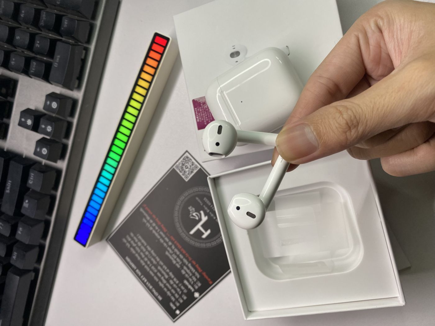 Airpods 2 hổ vằn 1562E