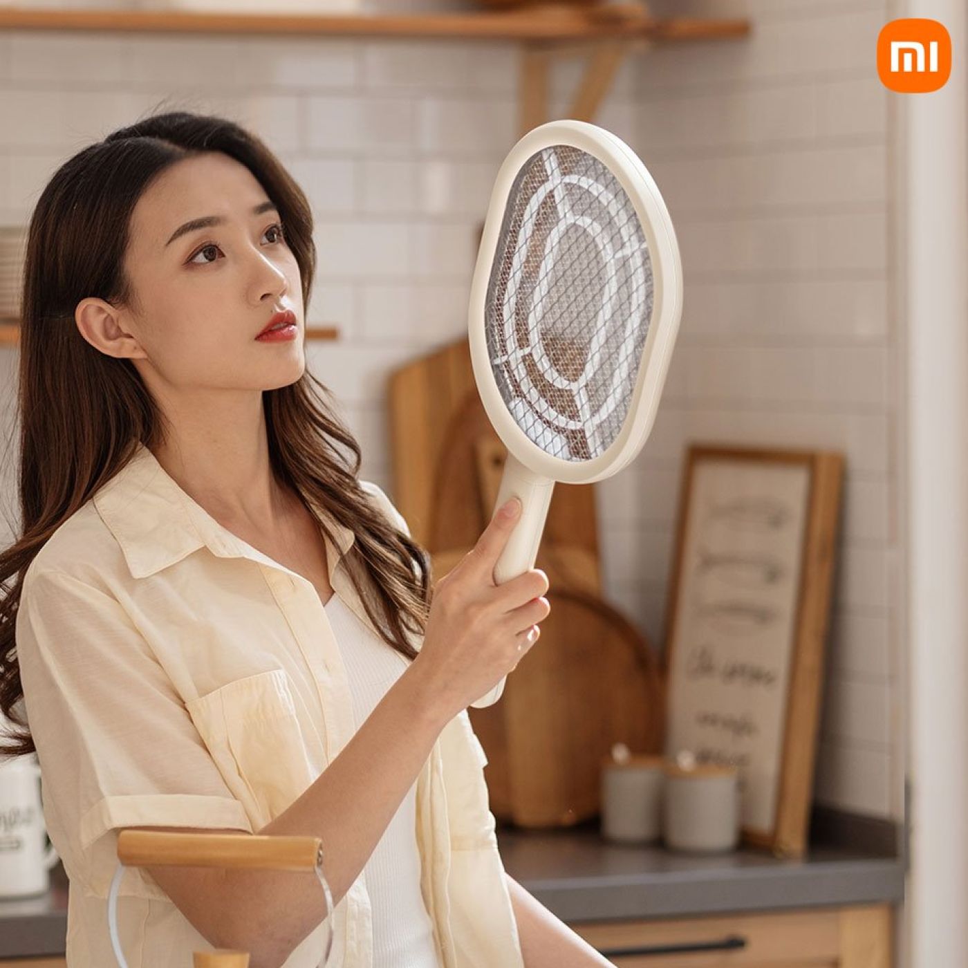 Vợt muỗi Xiaomi TAISHAN , có đế dựng kiêm đèn bắt muỗi