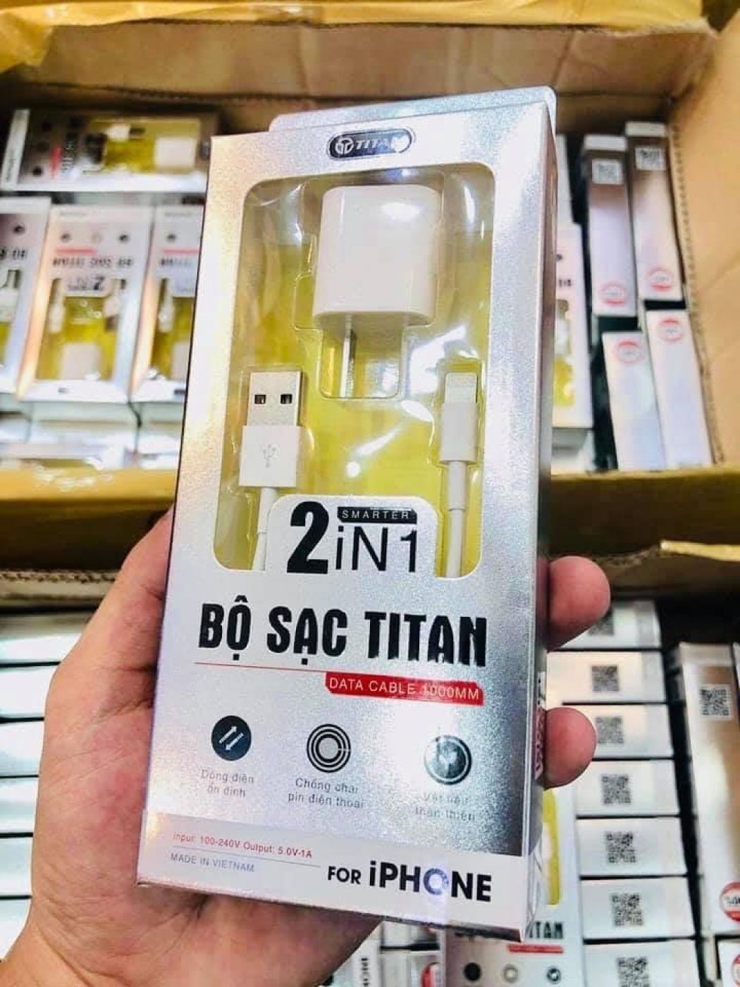 Combo SC02 (TITAN-CB06) KHÔNG KHAY iPhone hãng TITAN công suất 5w