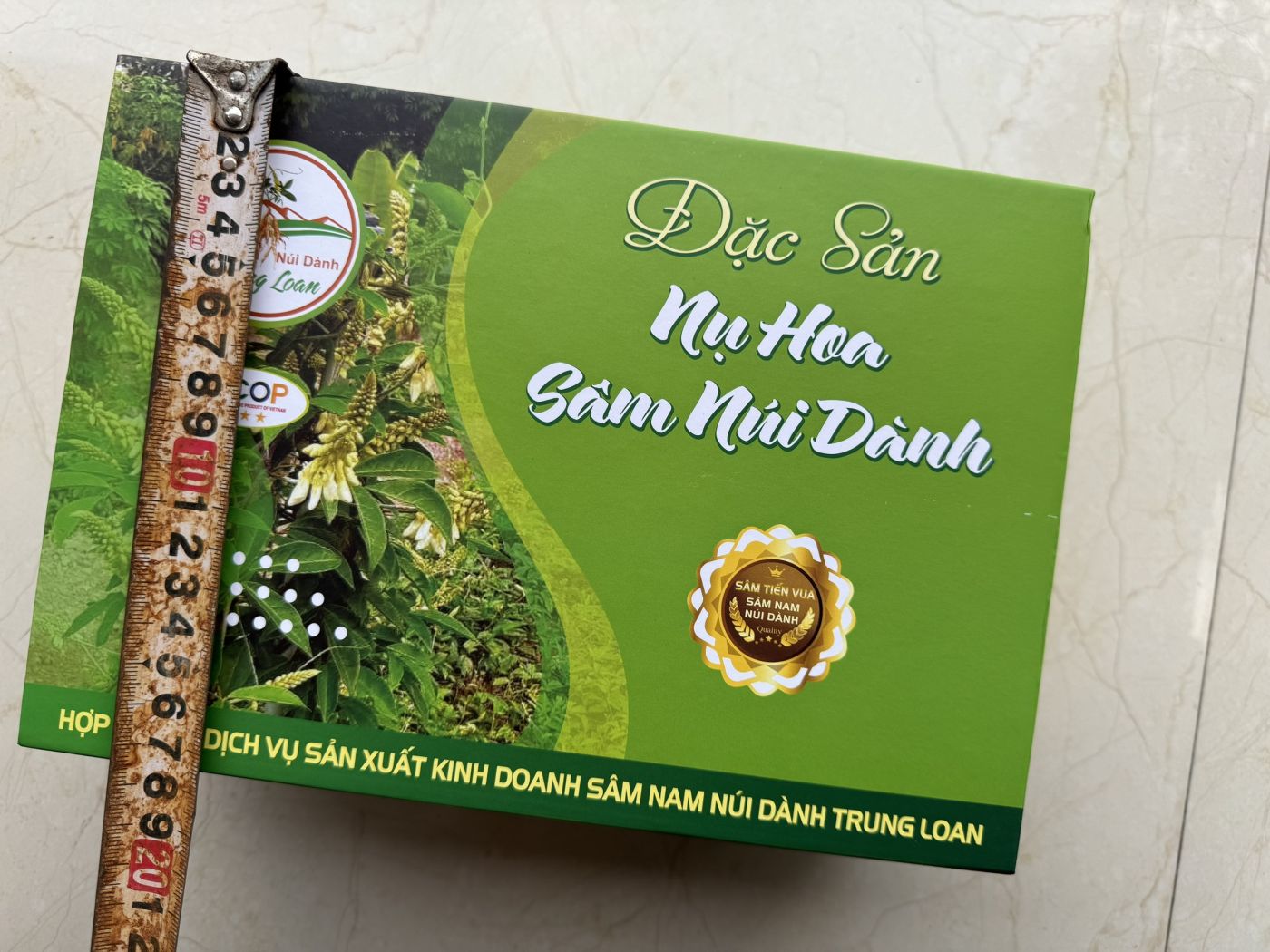 HỘP QUÀ BIẾU ĐẶC SẢN NỤ HOA SÂM NÚI DÀNH