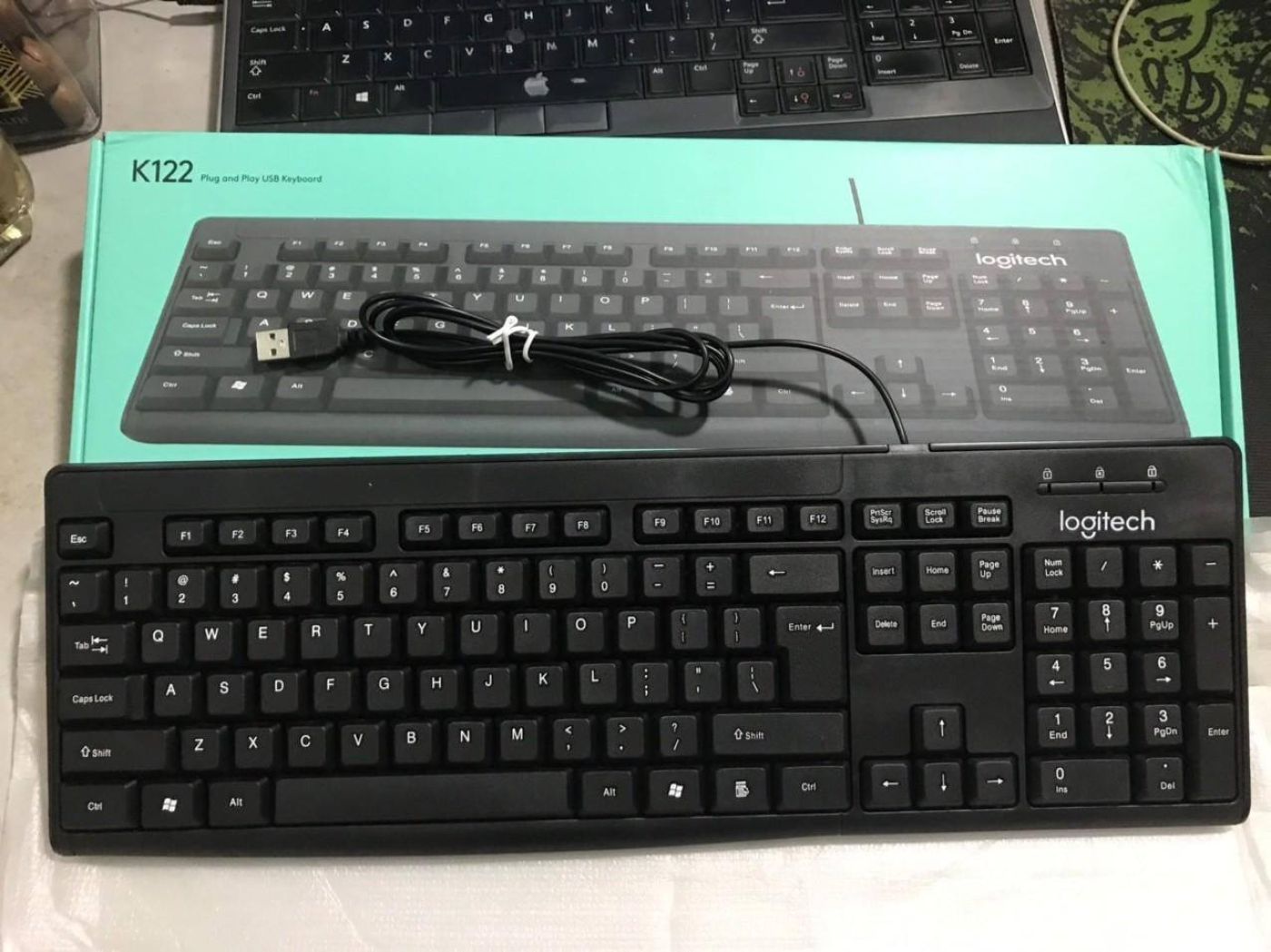 Bàn phím Logitech K122