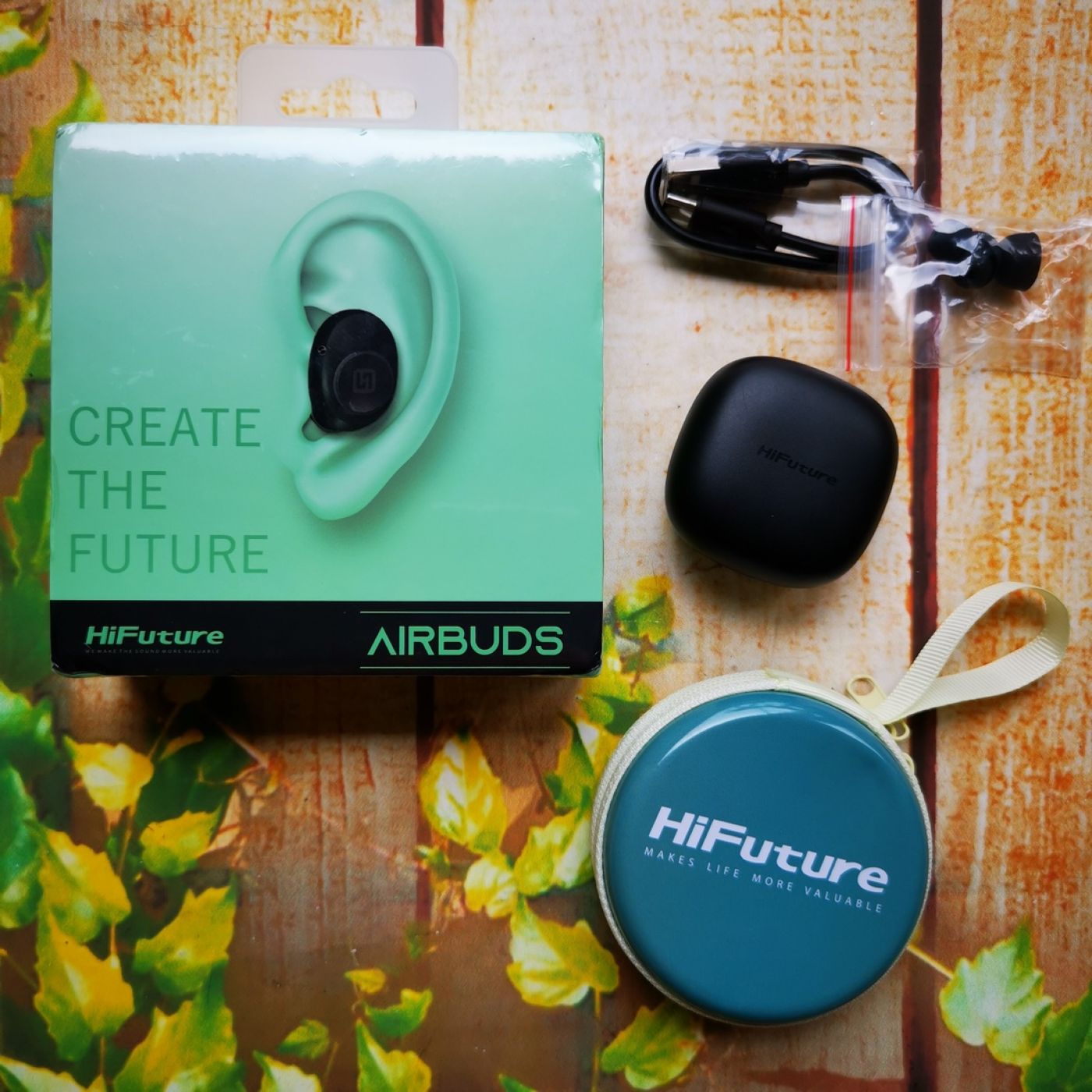 Tai nghe Bluetooth TWS 5.0 HiFuture Airbuds màu đen