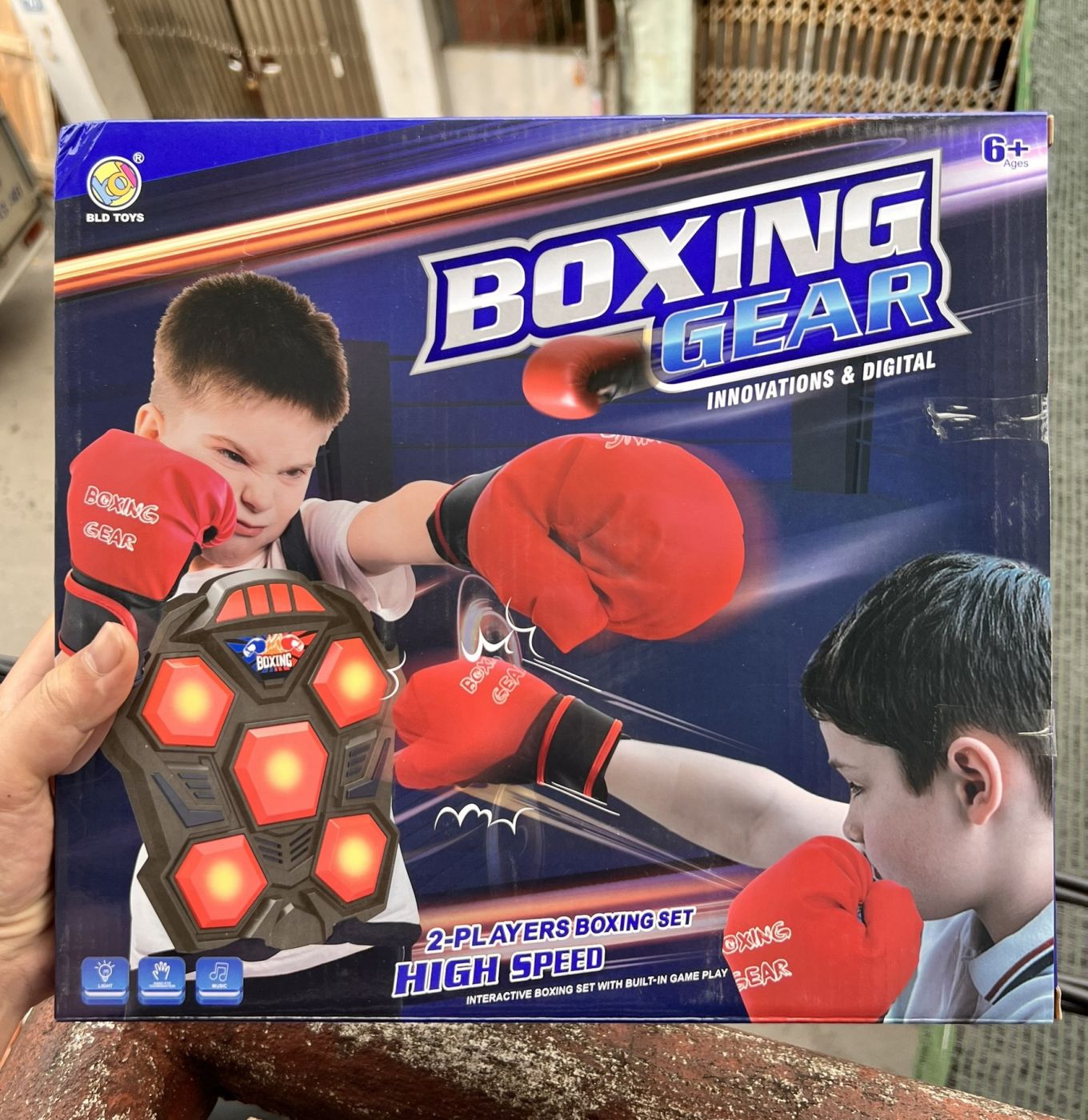 Bộ boxing đấm bốc cho bé, có nhạc có đèn giúp bé vận động chân tay khỏe mạnh, rời xa ti vi