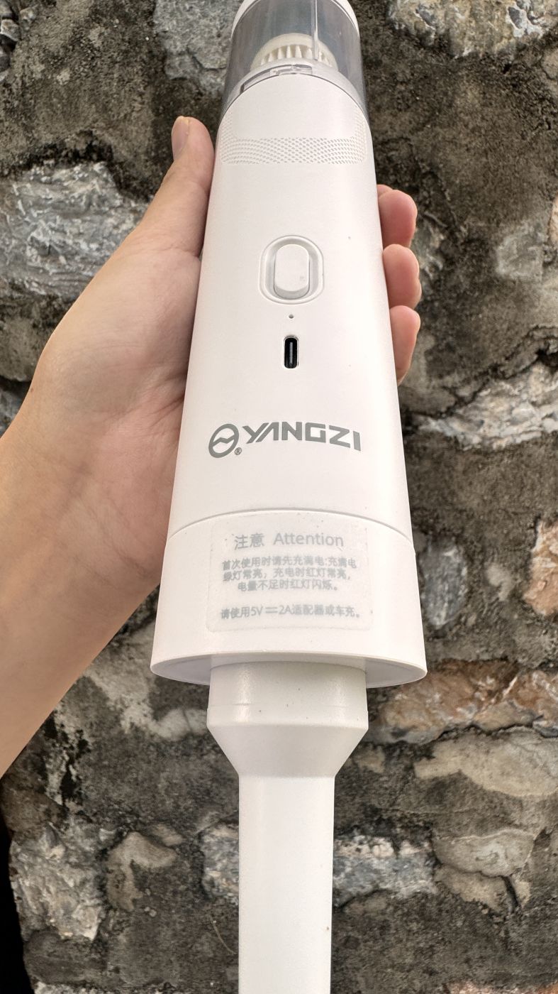 Máy hút bụi cầm tay YANGZI công suất 120w , pin 4400mAh ( 3 lõi lọc , đầu thổi bơm phao)