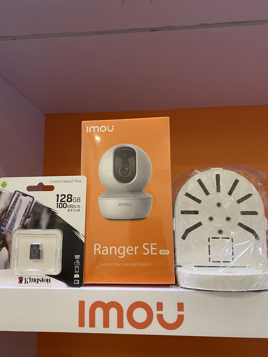 Camera WIFI Imou Ranger SE A43P (4M, Xoay 360, Đàm thoại 2 chiều) + Thẻ nhớ Kingston 128GB + Chân đế