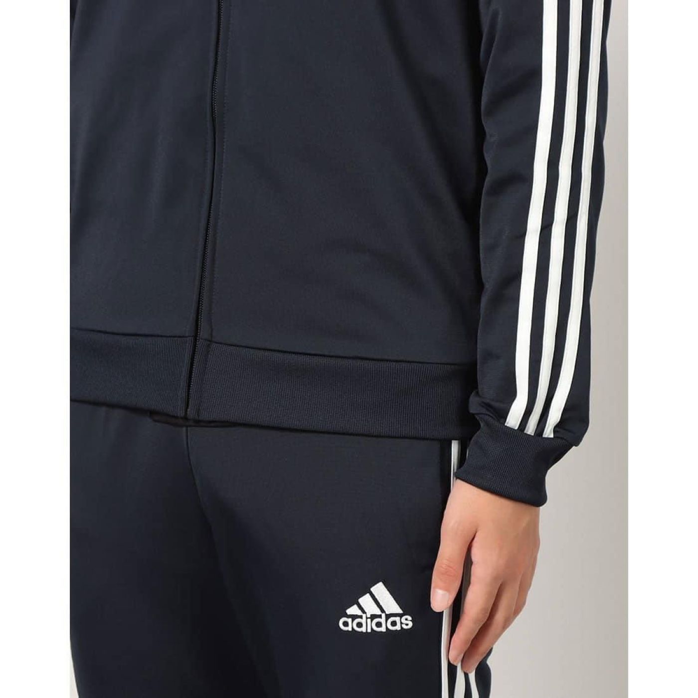 bộ thể thao chính hãng adidas