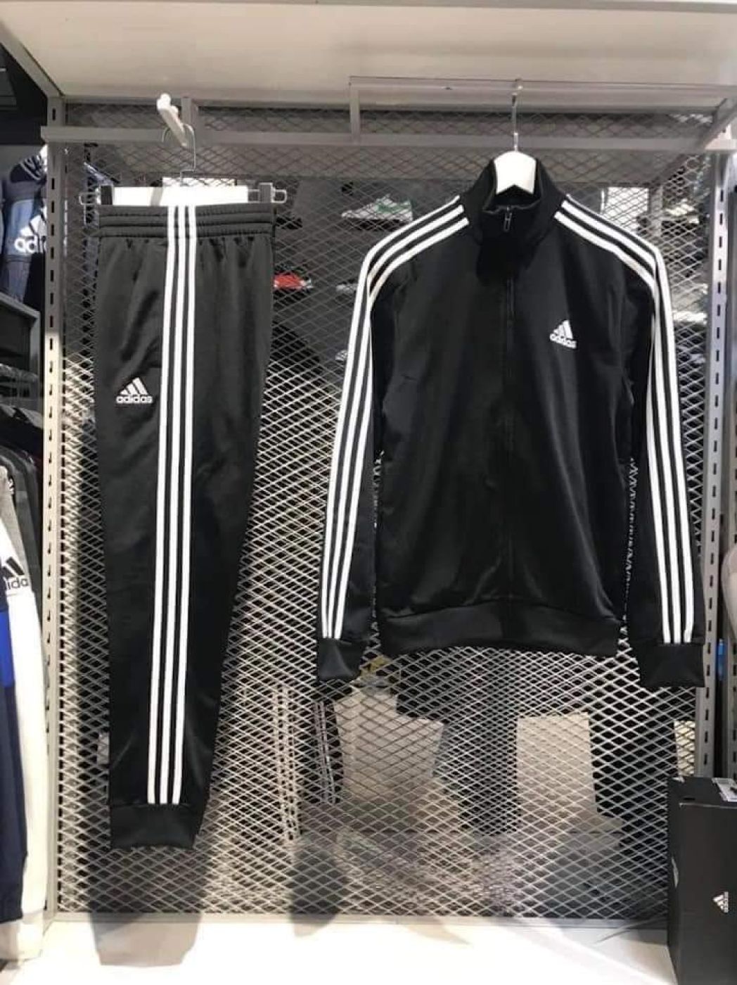 bộ thể thao chính hãng adidas