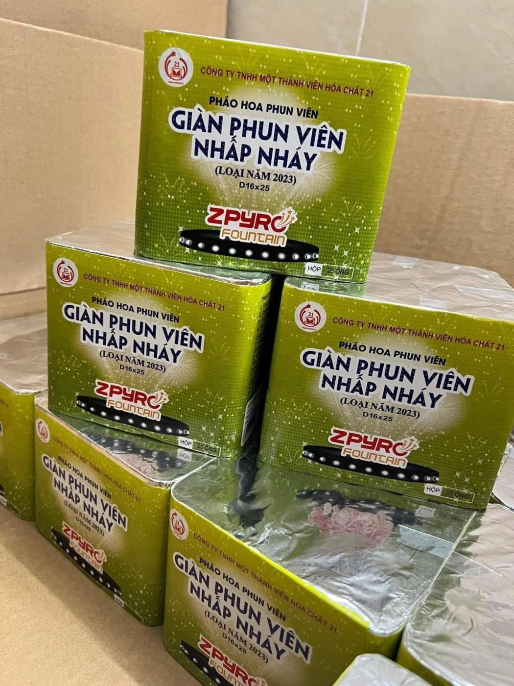 Giàn phun viên nhấp nháy 2023